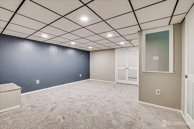 $3,200 | 6 Tulip Court, Edison, NJ 08820