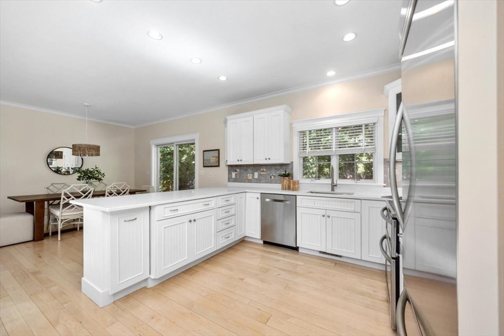 7 Stevens Way Hingham, MA 02043 - Photo 11 of 39