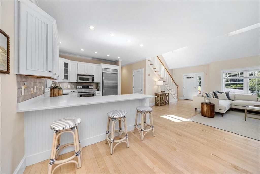 7 Stevens Way Hingham, MA 02043 - Photo 13 of 39