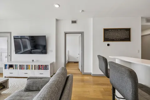 $299,000 | 400 Herron Drive, Unit 416, Nashville, TN 37210