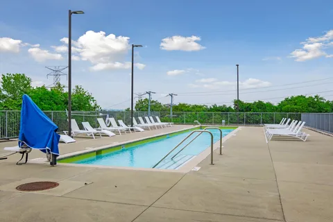 $299,000 | 400 Herron Drive, Unit 416, Nashville, TN 37210