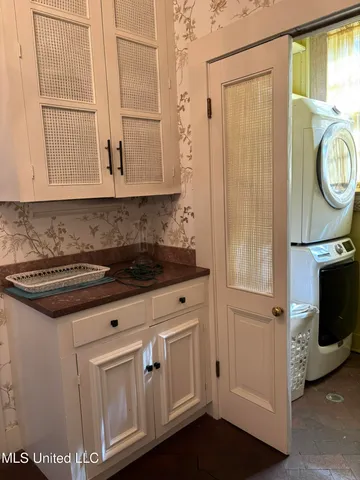 $685,000 | 705 Washington Street, Natchez, MS 39120