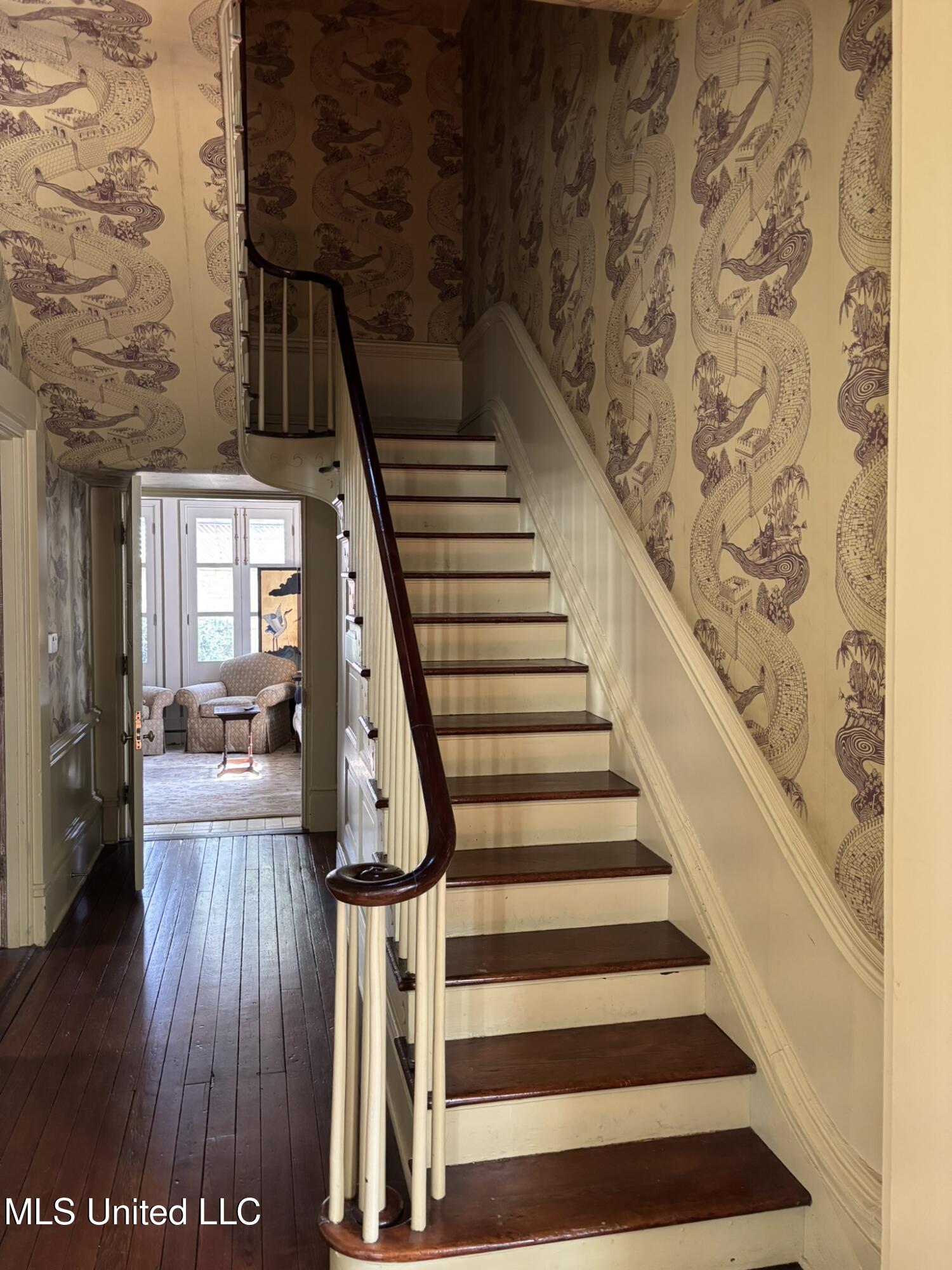 705 Washington Street Natchez, MS 39120 - Photo 24 of 57 IMG_1790