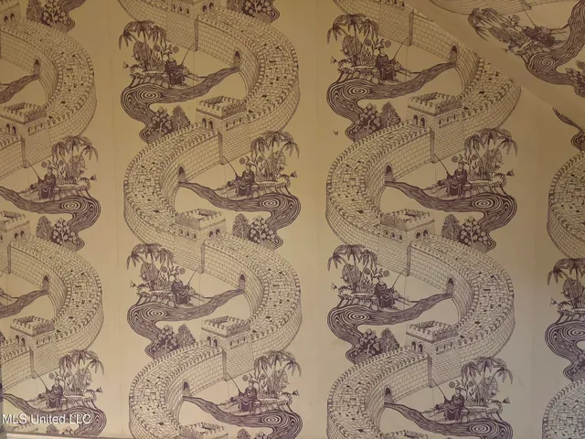 $685,000 | 705 Washington Street, Natchez, MS 39120