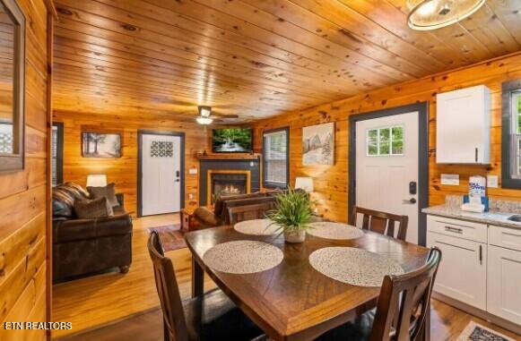 4151 Oak Ridge Street Pigeon Forge, TN 37863 - Photo 4 of 20 16