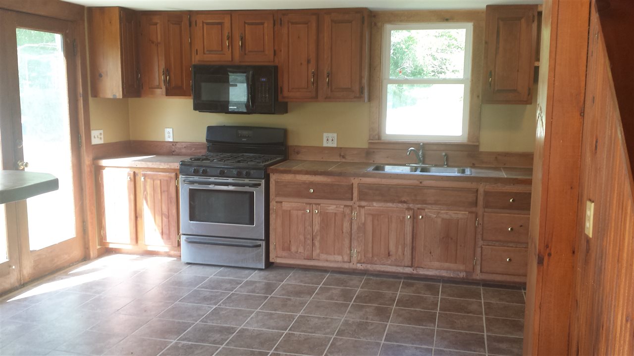 439 Williams Hill Road, Unit 1 Grafton, NH 03240 - Photo 2 of 7