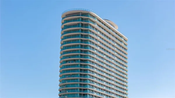 $9,500 | 400 Central Avenue, Unit 3906, St. Petersburg, FL 33701