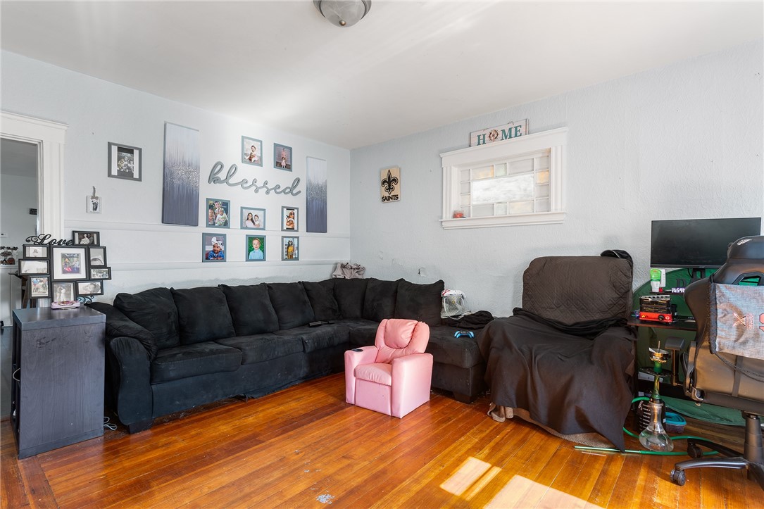 395 9th Avenue Woonsocket, RI 02895 - Photo 4 of 31