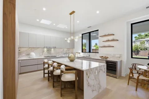 $6,988,000 | 640 Fairmede Avenue, Palo Alto, CA 94306