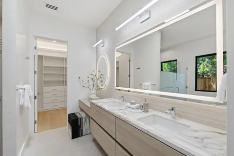 $6,988,000 | 640 Fairmede Avenue, Palo Alto, CA 94306