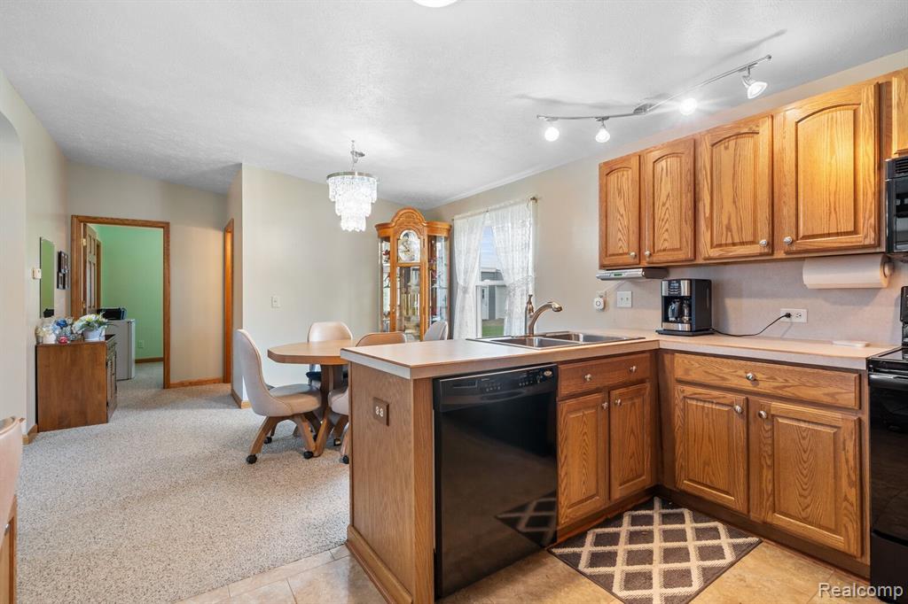3939 Castle Road North Branch, MI 48461 - Photo 14 of 31