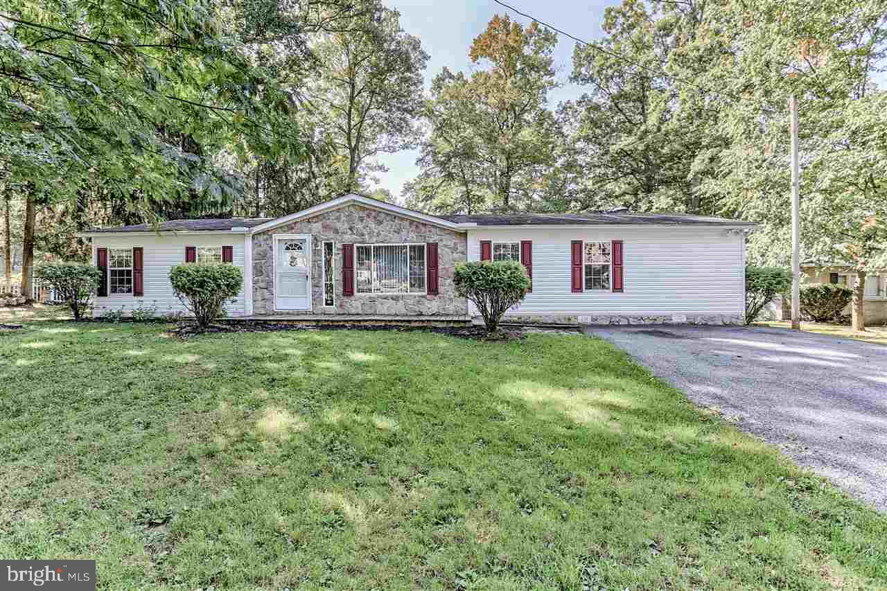2560 Henry Road Chambersburg, PA 17202 - Photo 1 of 37 Gallery Image 1