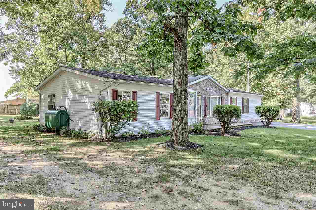 2560 Henry Road Chambersburg, PA 17202 - Photo 2 of 37 Gallery Image 2