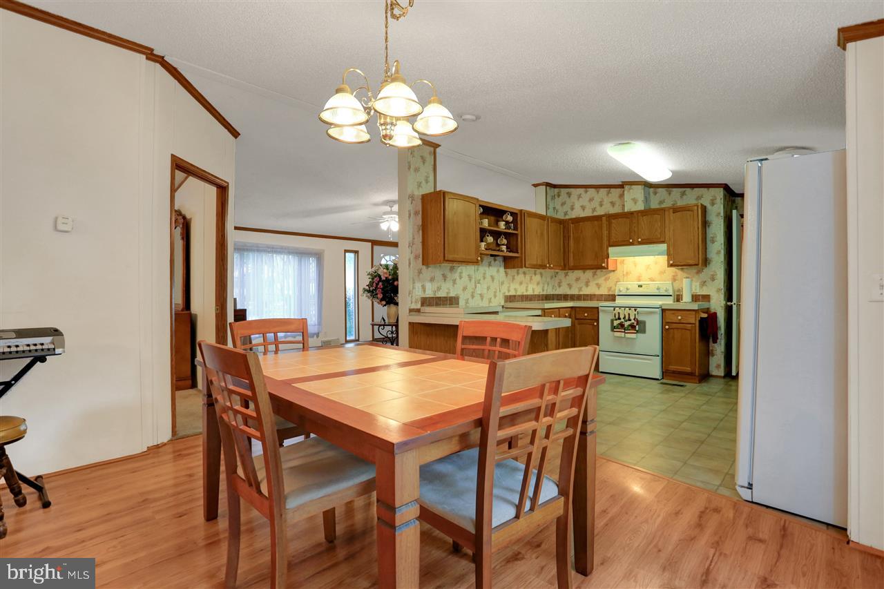 2560 Henry Road Chambersburg, PA 17202 - Photo 10 of 37 Gallery Image 10