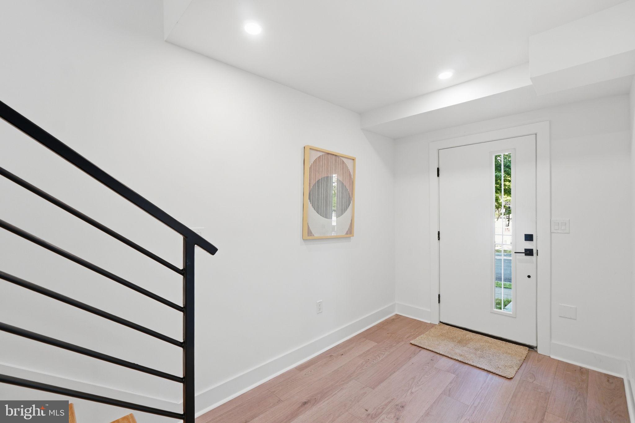 1004 50th Place Northeast Washington, DC 20019 - Photo 5 of 47
