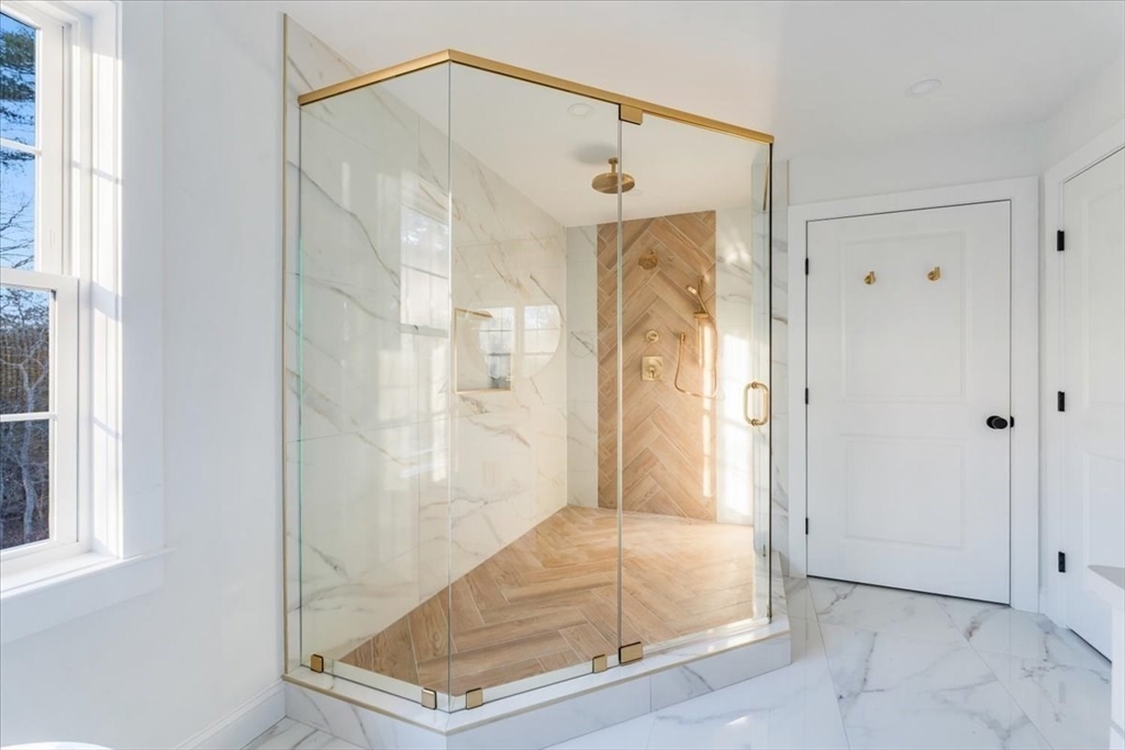 93 Center Street Hanover, MA 02339 - Photo 24 of 42