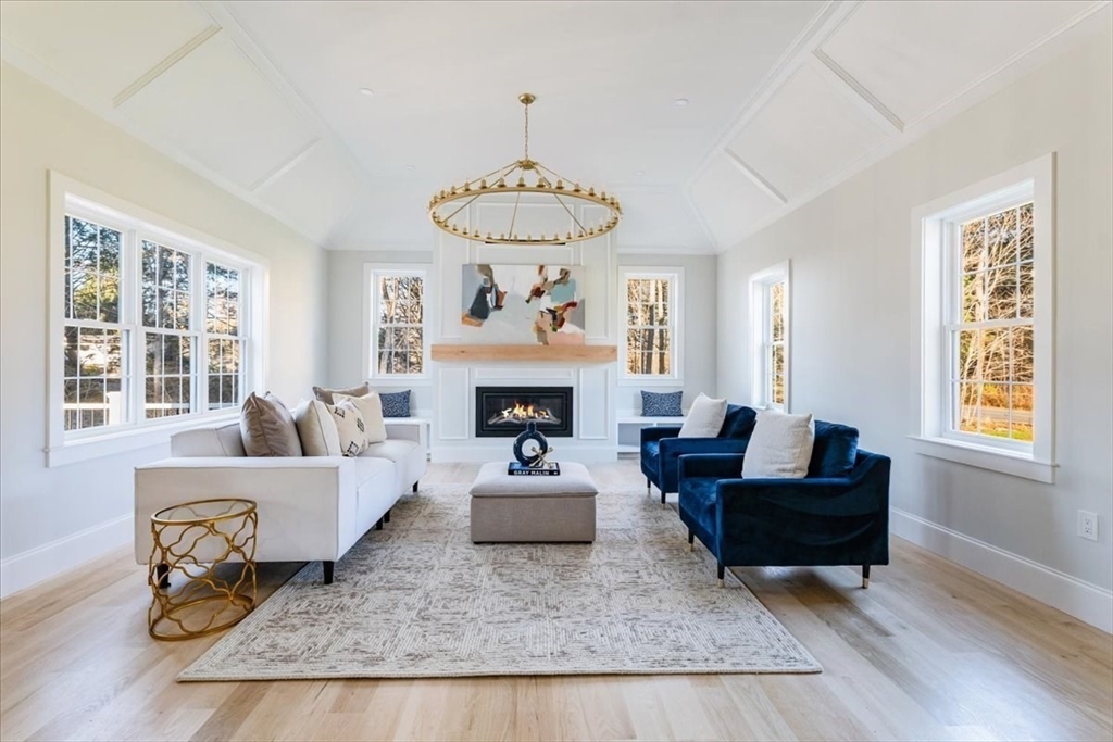 93 Center Street Hanover, MA 02339 - Photo 5 of 42