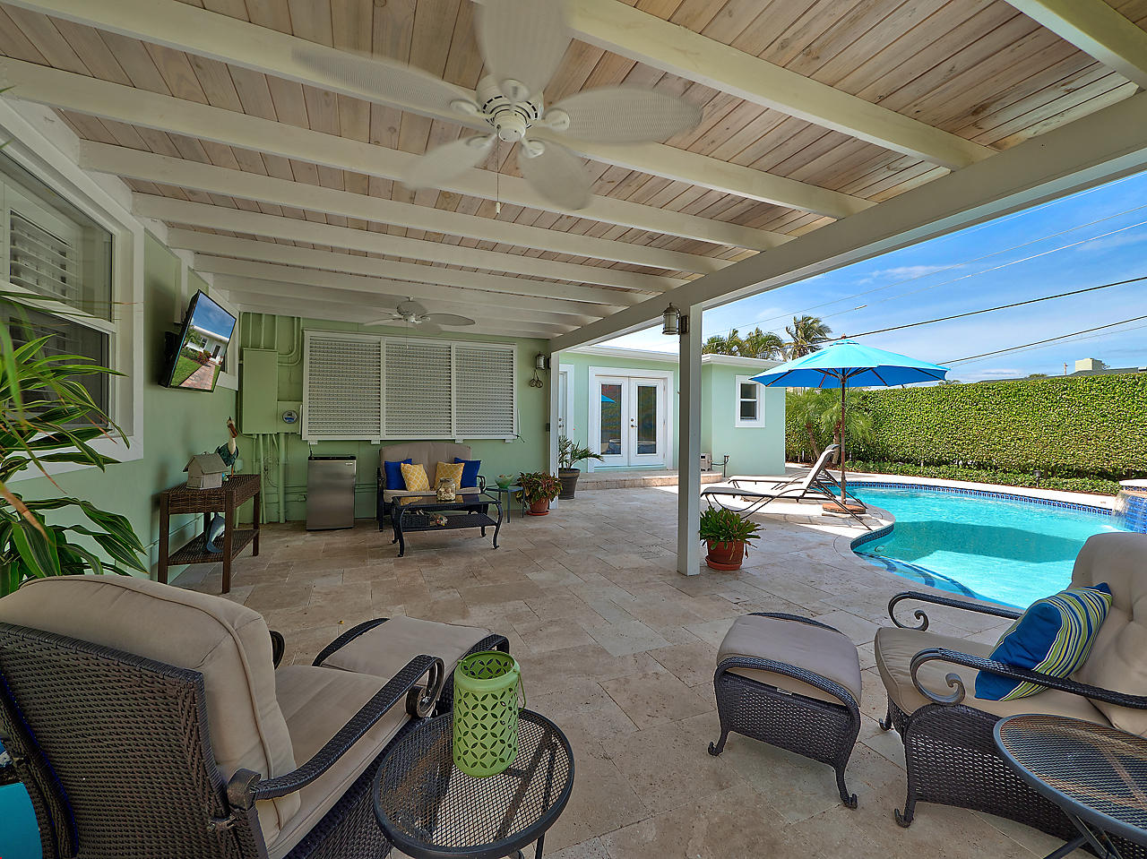 339 Leigh Road West Palm Beach, FL 33405 - Photo 12 of 17 Covered Patio #2