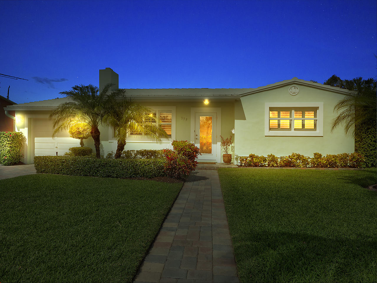 339 Leigh Road West Palm Beach, FL 33405 - Photo 17 of 17 Front View at Dusk