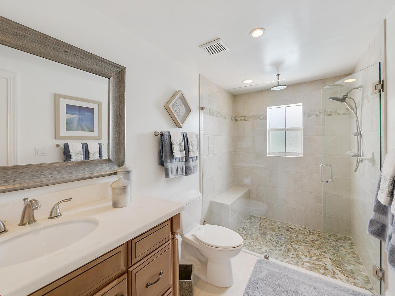 339 Leigh Road West Palm Beach, FL 33405 - Photo 7 of 17 Master Bath