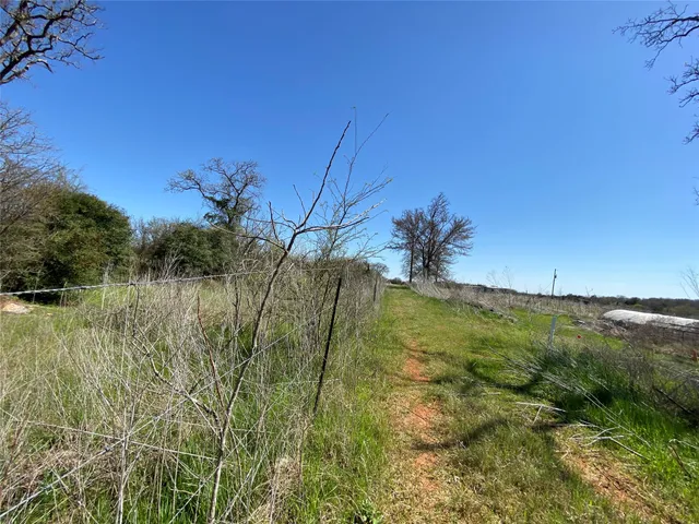 $213,800 | 1111 Luu Road, Calvert, TX 77837