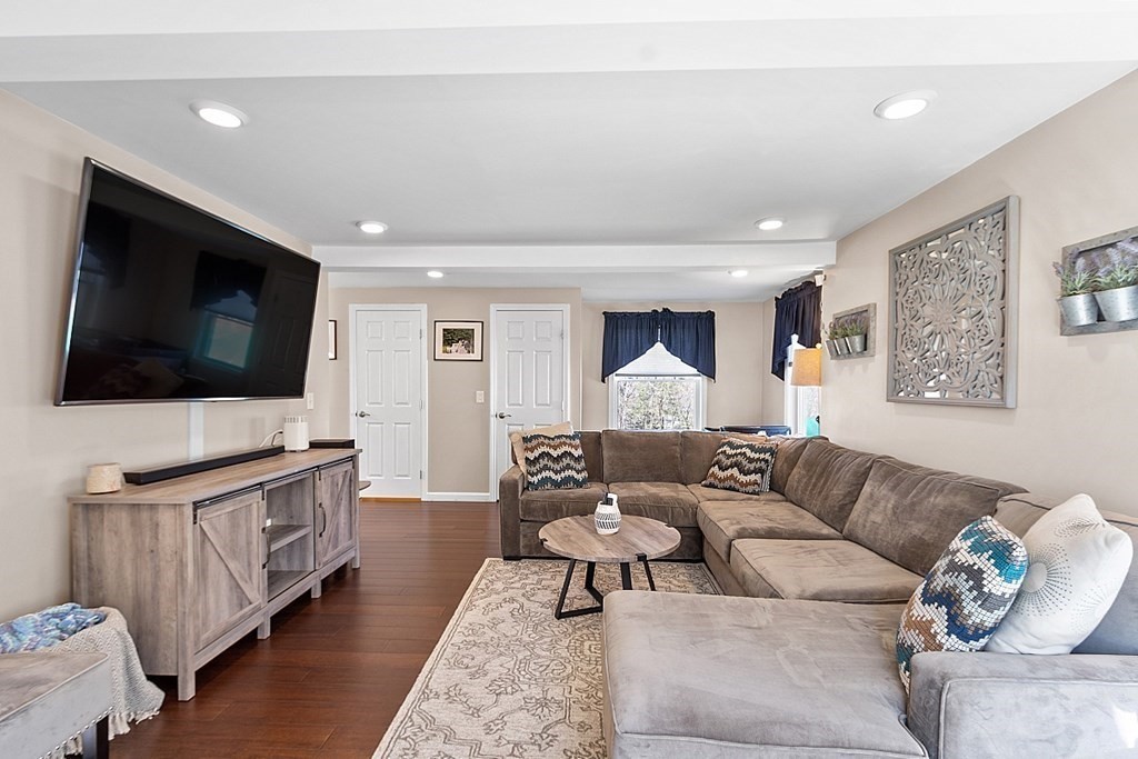 29 Old North Road Hudson, MA 01749 - Photo 13 of 40 Gallery Image 13