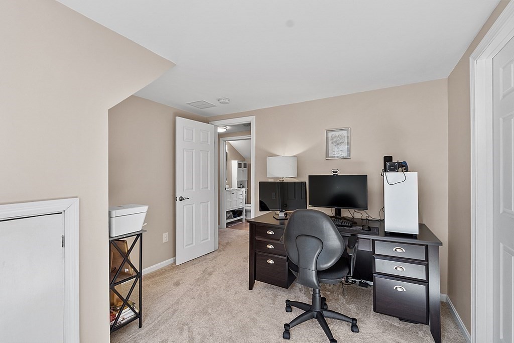 29 Old North Road Hudson, MA 01749 - Photo 30 of 40 Gallery Image 30
