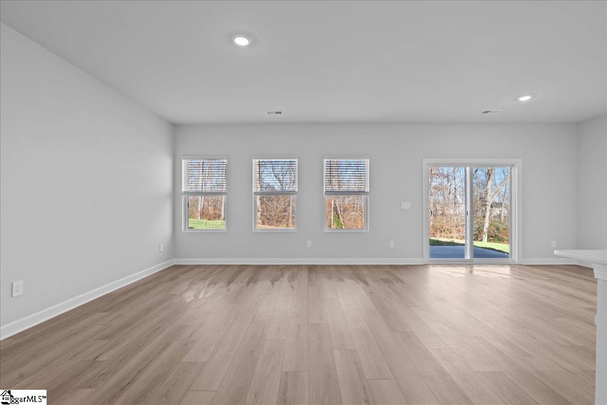 1624 Switchback Circle Moore, SC 29369 - Photo 4 of 38