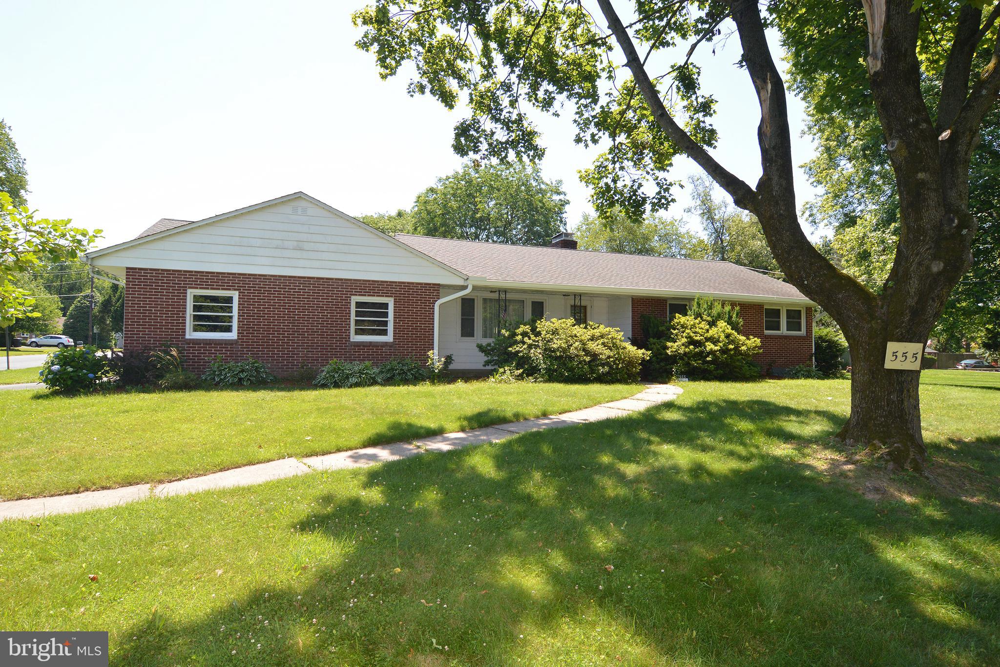 555 Gibraltar Road Reading, PA 19606 - Photo 2 of 40 Front View