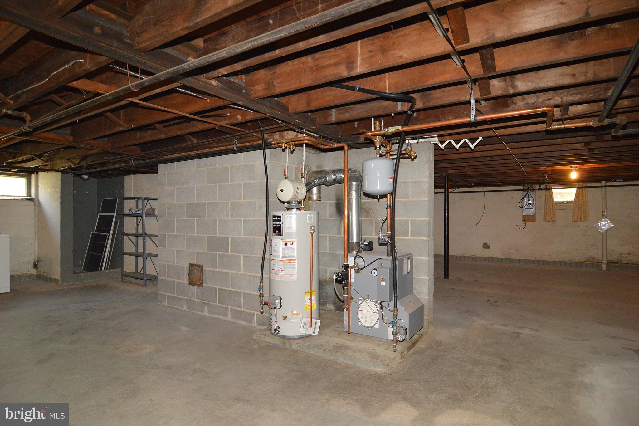 555 Gibraltar Road Reading, PA 19606 - Photo 33 of 40 Basement