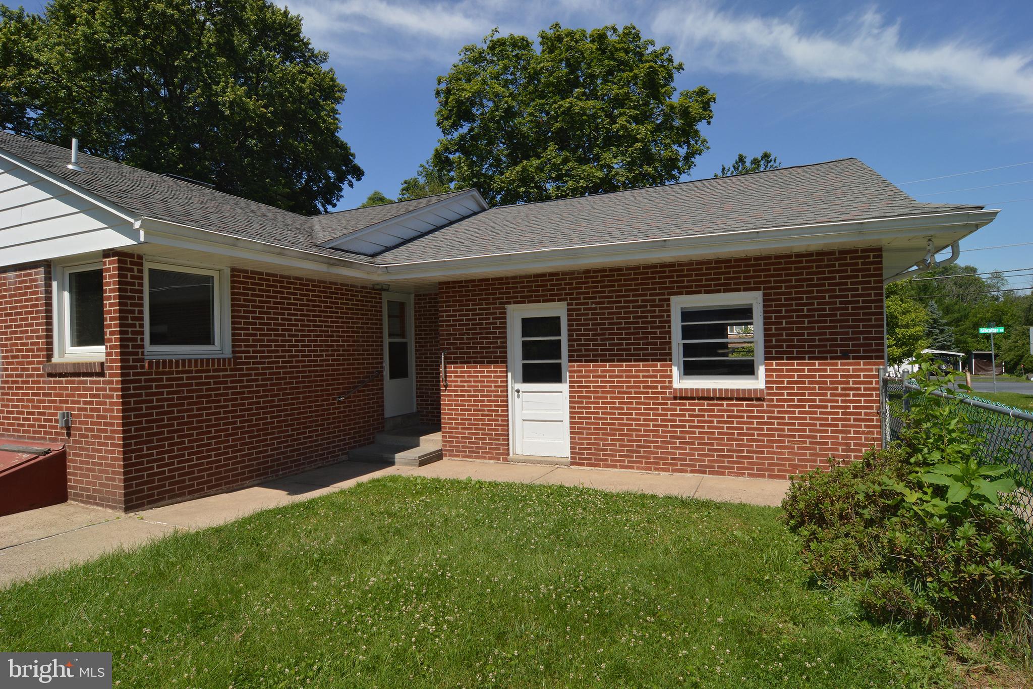 555 Gibraltar Road Reading, PA 19606 - Photo 35 of 40 Rear House