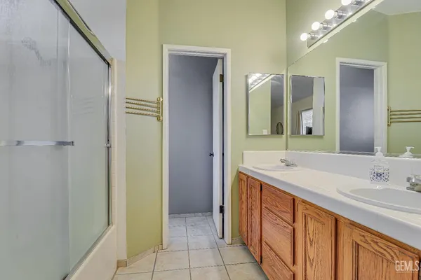 $389,000 | Undisclosed Address, Bakersfield, CA 93312