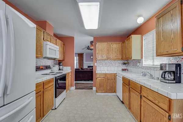 $389,000 | Undisclosed Address, Bakersfield, CA 93312