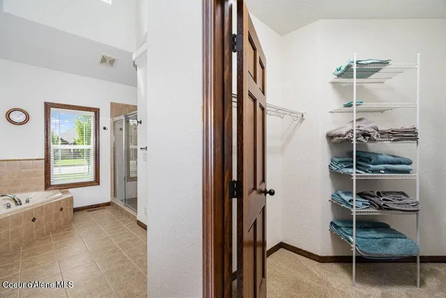 $1,150,000 | 724 East Arena Loop, Hayden, ID 83835