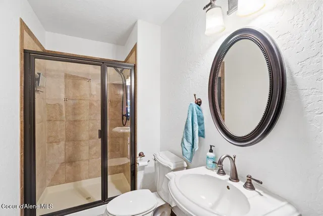 $1,150,000 | 724 East Arena Loop, Hayden, ID 83835