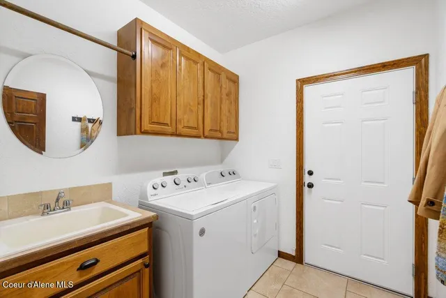 $1,150,000 | 724 East Arena Loop, Hayden, ID 83835