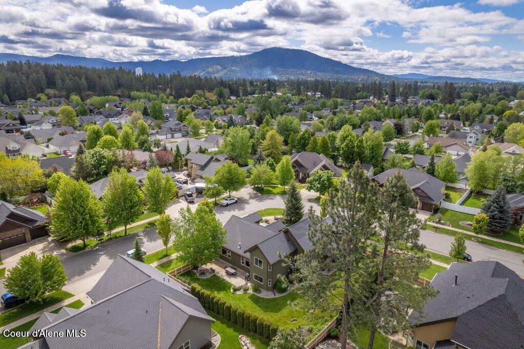 724 East Arena Loop Hayden, ID 83835 - Photo 49 of 53 20250522165243483842000000-o