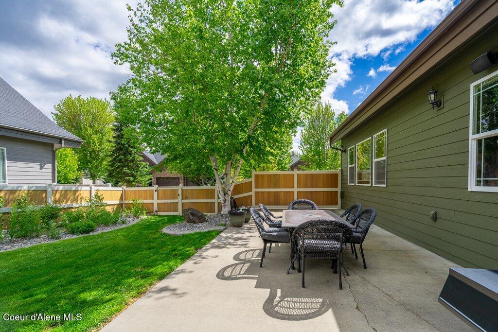 724 East Arena Loop Hayden, ID 83835 - Photo 9 of 53 008-724EastArenaLoop-Hayden-ID-83835-SMA