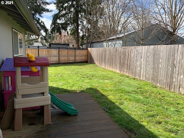 950 Echo Hollow Road Eugene, OR 97402 - Photo 20 of 25 Gallery Image 20