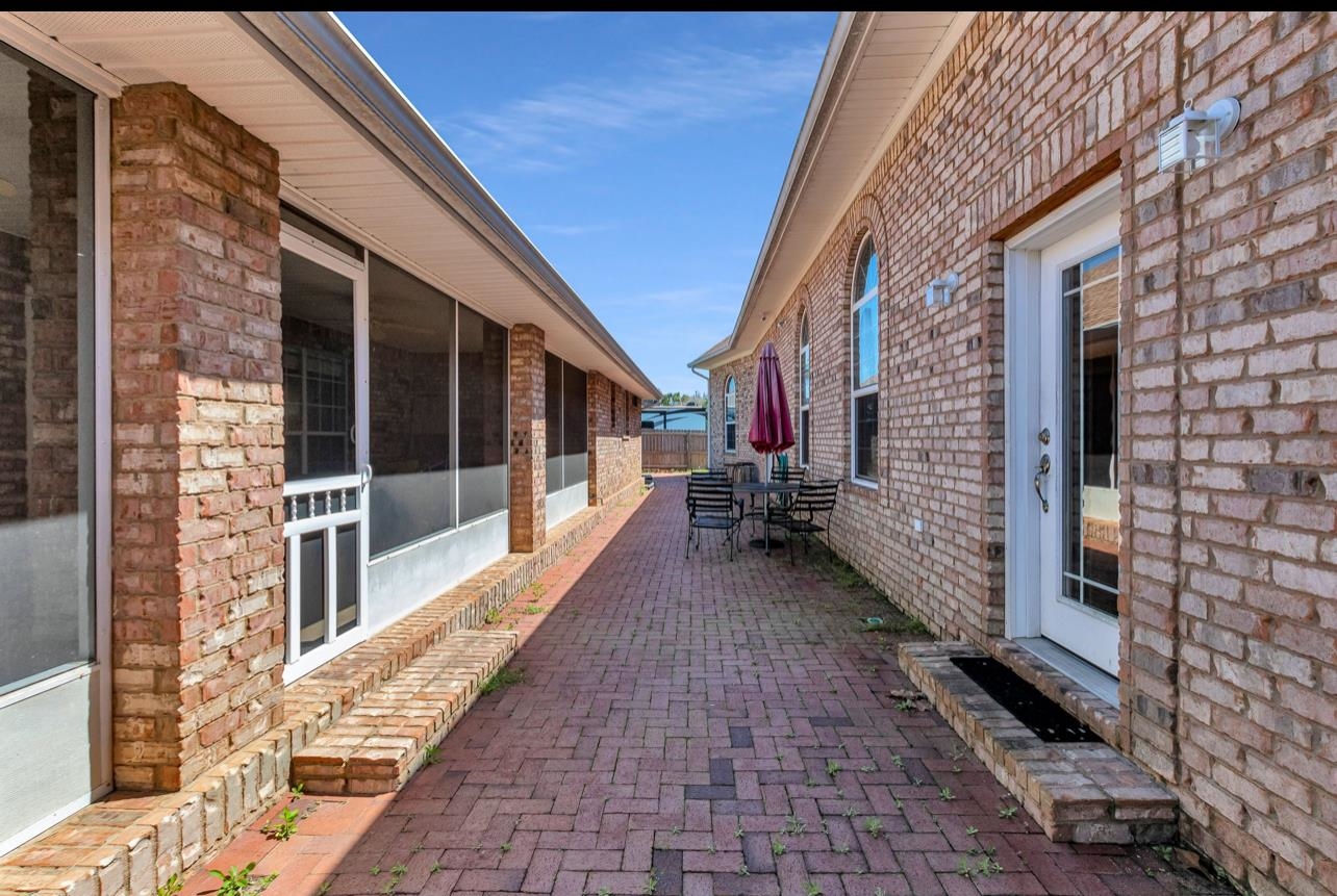 16366 Tempest Drive Foley, AL 36535 - Photo 23 of 39 Brick Courtyard