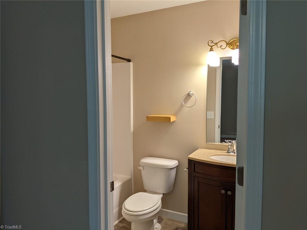 166 Little Beaver Road Lexington, NC 27295 - Photo 11 of 26 Gallery Image 11