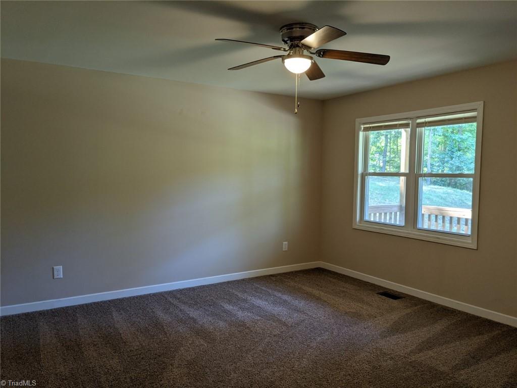 166 Little Beaver Road Lexington, NC 27295 - Photo 10 of 26 Gallery Image 10
