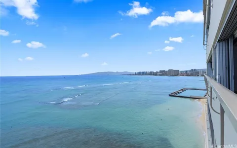 $2,500,000 | 2895 Kalakaua Avenue, Unit 1202, Honolulu, HI 96815