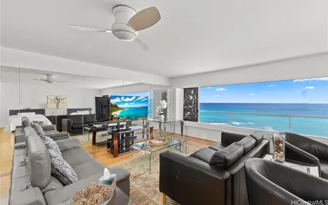 $2,500,000 | 2895 Kalakaua Avenue, Unit 1202, Honolulu, HI 96815