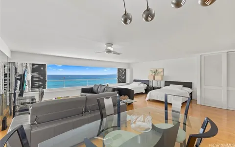 $2,500,000 | 2895 Kalakaua Avenue, Unit 1202, Honolulu, HI 96815