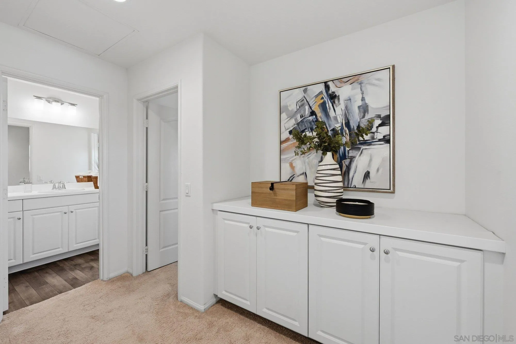 35833 Esperia Way Fallbrook, CA 92028 - Photo 17 of 46 Beautiful bathroom with tons of storage and space