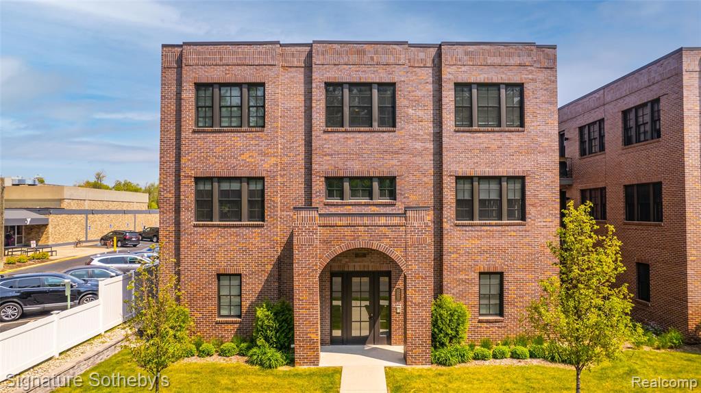 932 West Eleven Mile Road Royal Oak, MI 48067 - Photo 17 of 18
