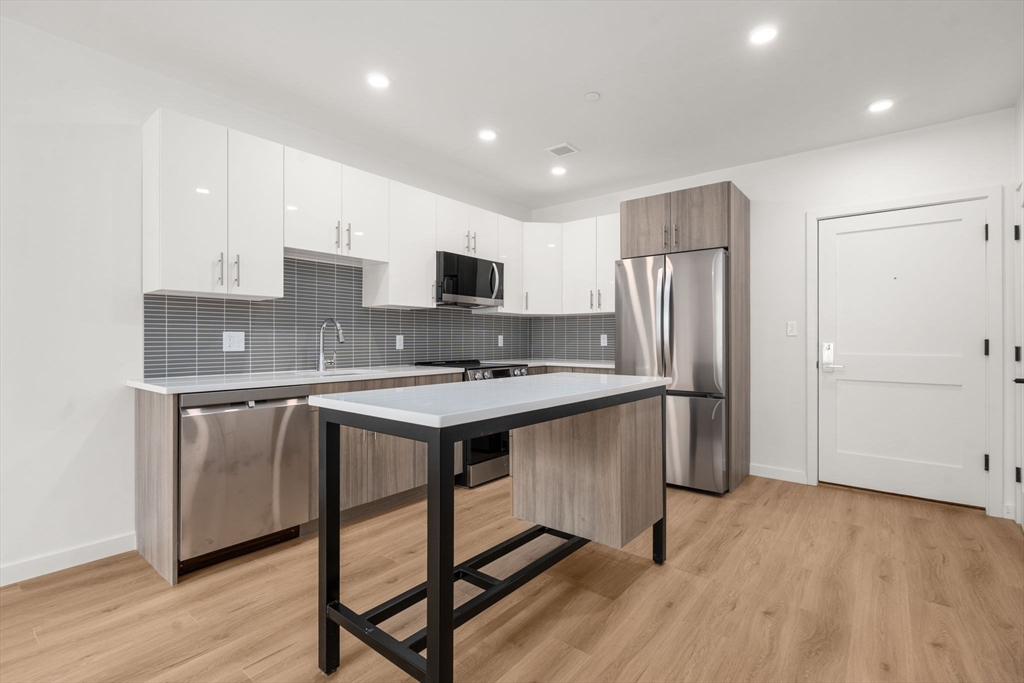 40 Centre Street, Unit 405 Brookline, MA 02446 - Photo 1 of 4