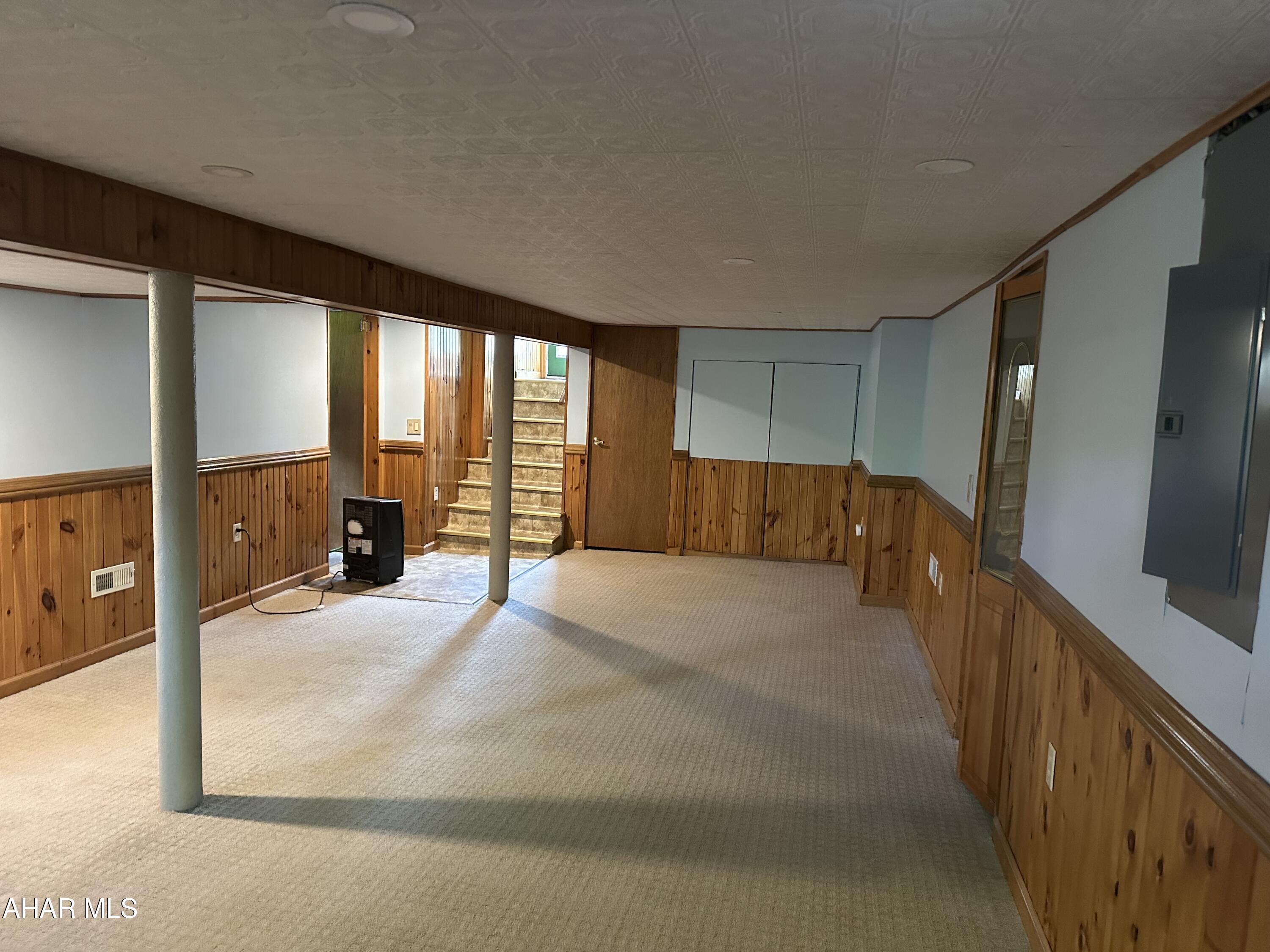 328 Avalon Road Altoona, PA 16601 - Photo 18 of 34