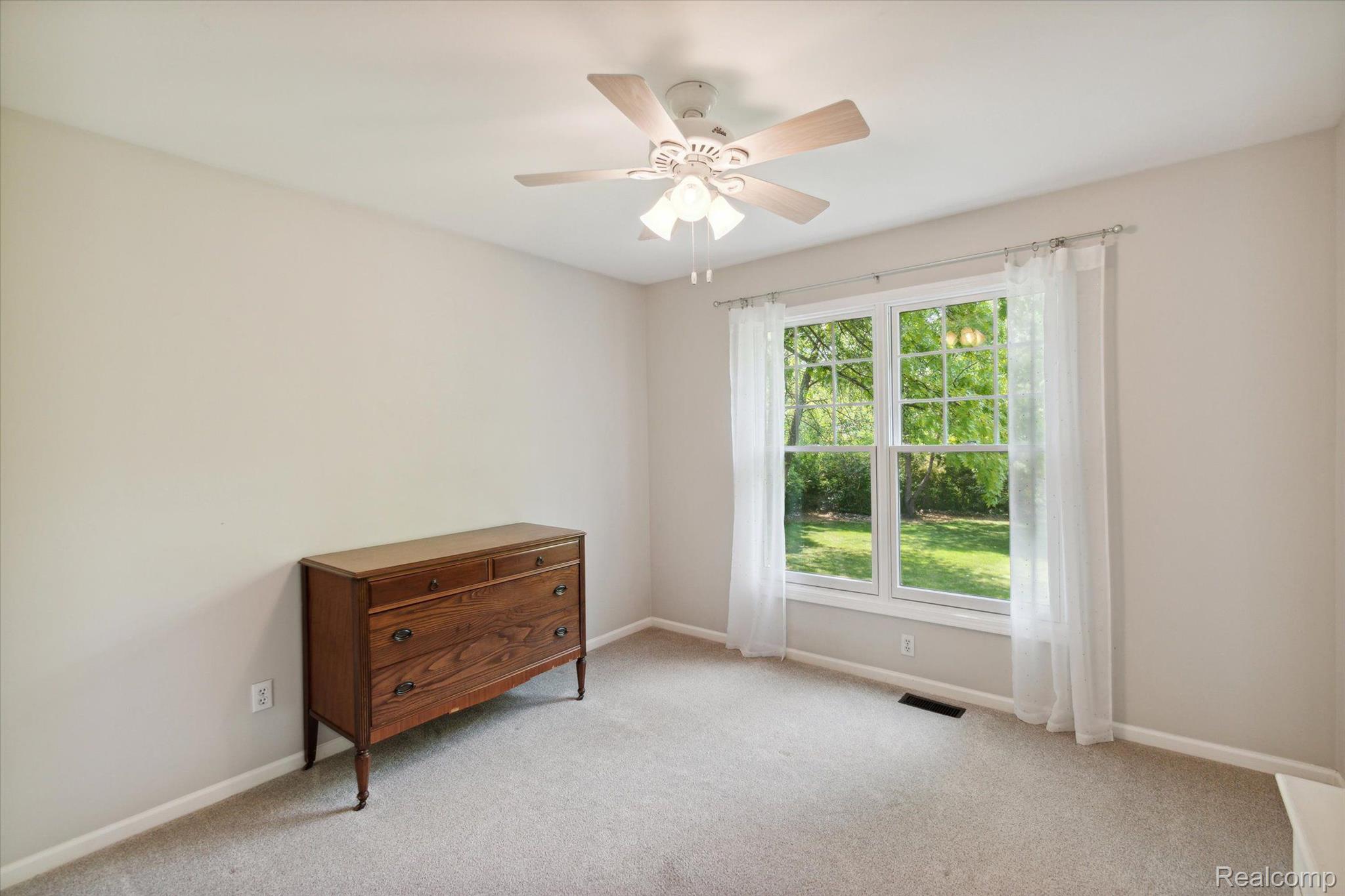 4791 East Clyde Road Howell, MI 48855 - Photo 26 of 48 Gallery Image 26